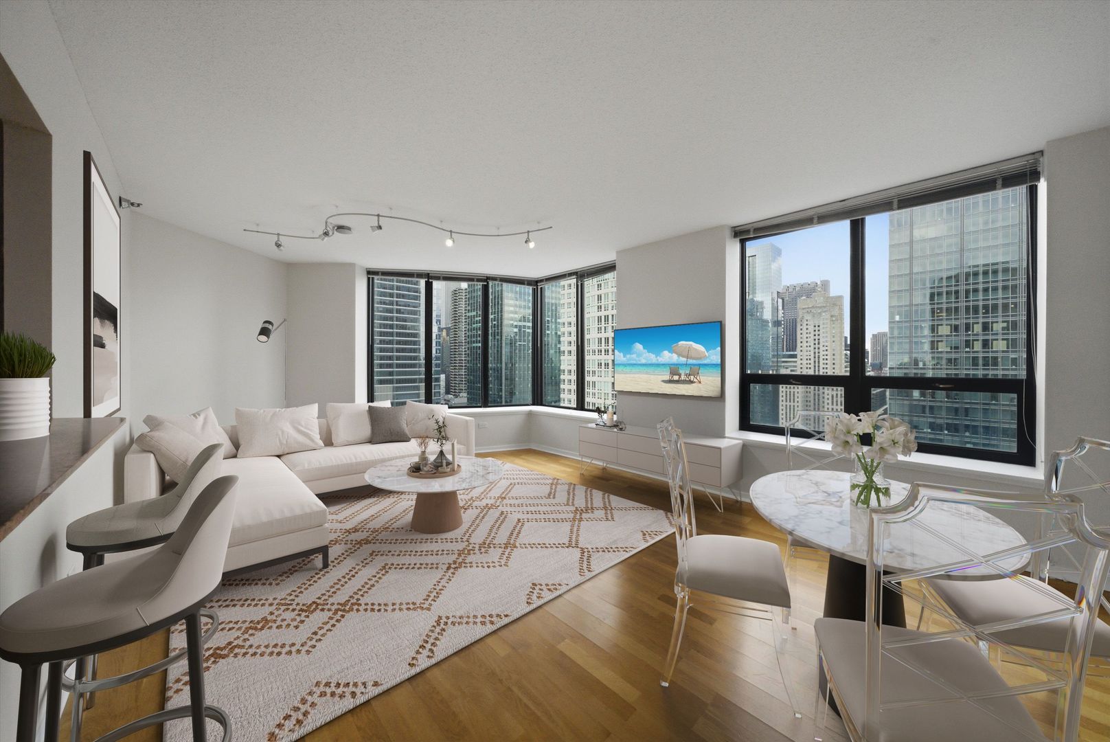 400 N LaSalle Street 3305