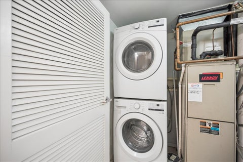 Tiny photo for 1580 SHERMAN Avenue #PH08, Evanston, IL 60201 (MLS # 12755385)