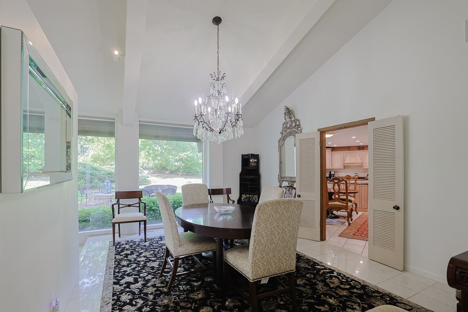 9 Camelot Dr, Oak Brook, IL, 60523, USA, 4 Bedrooms Bedrooms, ,4 BathroomsBathrooms,Residential,Active,9 Camelot Dr,12718210