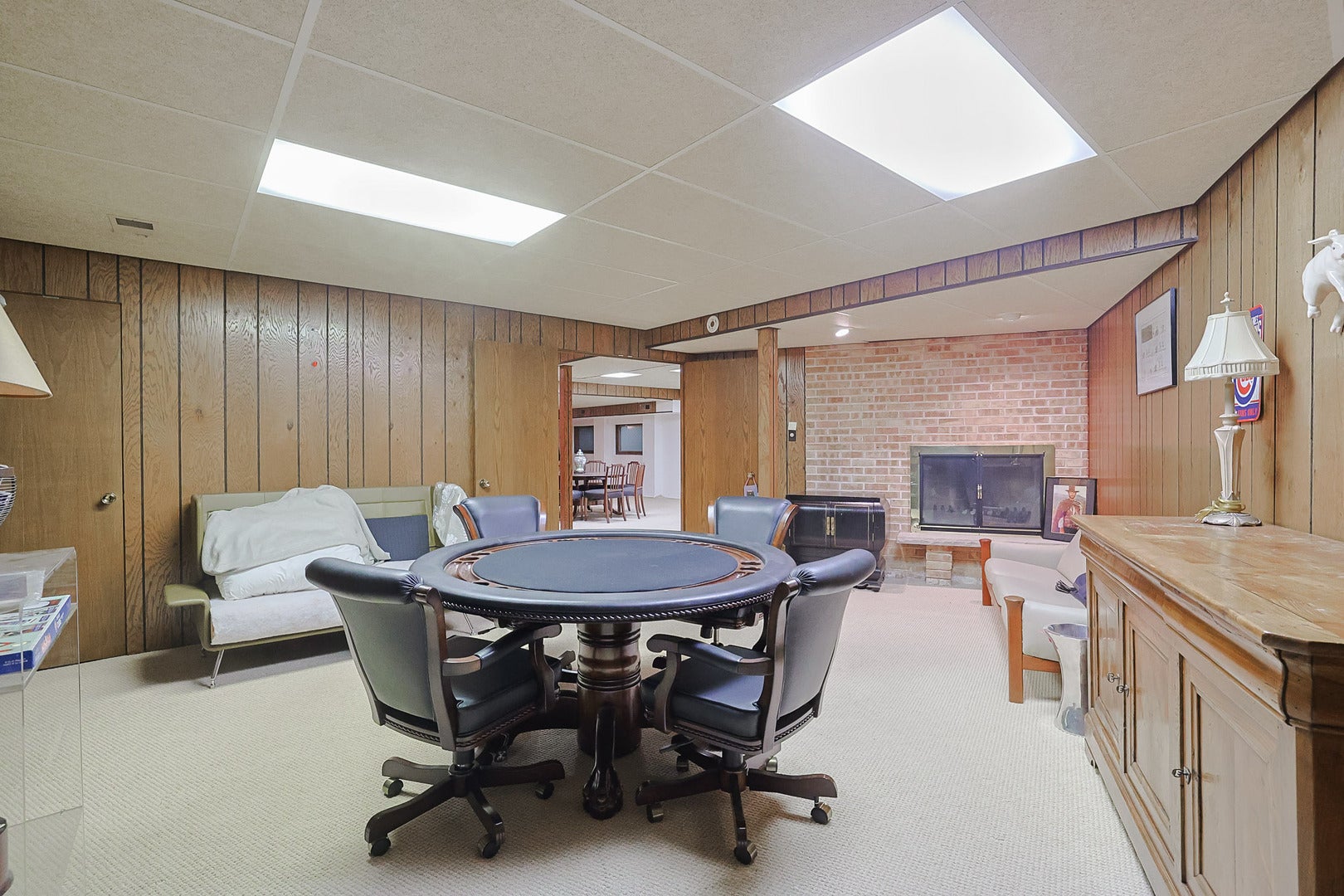 9 Camelot Dr, Oak Brook, IL, 60523, USA, 4 Bedrooms Bedrooms, ,4 BathroomsBathrooms,Residential,Active,9 Camelot Dr,12718210