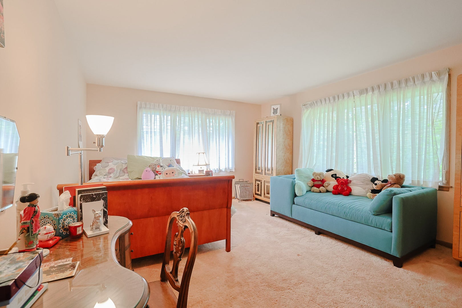9 Camelot Dr, Oak Brook, IL, 60523, USA, 4 Bedrooms Bedrooms, ,4 BathroomsBathrooms,Residential,Active,9 Camelot Dr,12718210