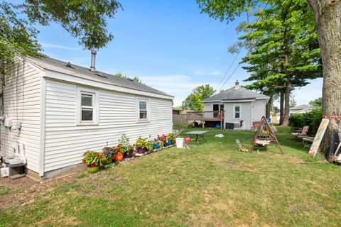 Tiny photo for 14612 Kolmar Avenue, Midlothian, IL 60445 (MLS # 12424022)