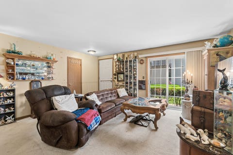 Tiny photo for 1118 Ingalls Avenue #1, Joliet, IL 60435 (MLS # 12662367)