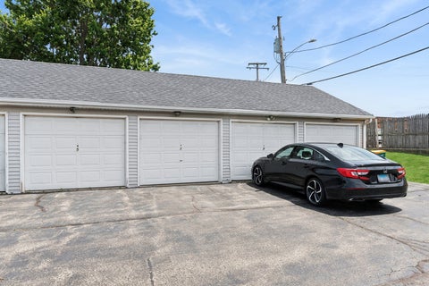 Tiny photo for 1118 Ingalls Avenue #1, Joliet, IL 60435 (MLS # 12662367)