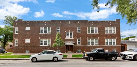 2554 N Oak Park Avenue Chicago IL 60707