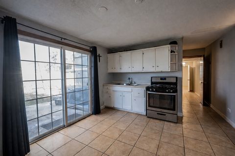 Tiny photo for 9810 Menard Avenue, Oak Lawn, IL 60453 (MLS # 12521526)