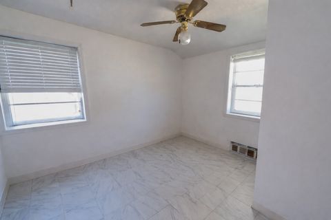 Tiny photo for 9810 Menard Avenue, Oak Lawn, IL 60453 (MLS # 12521526)