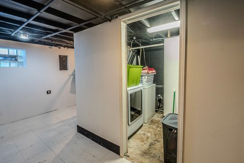 Tiny photo for 9810 Menard Avenue, Oak Lawn, IL 60453 (MLS # 12521526)