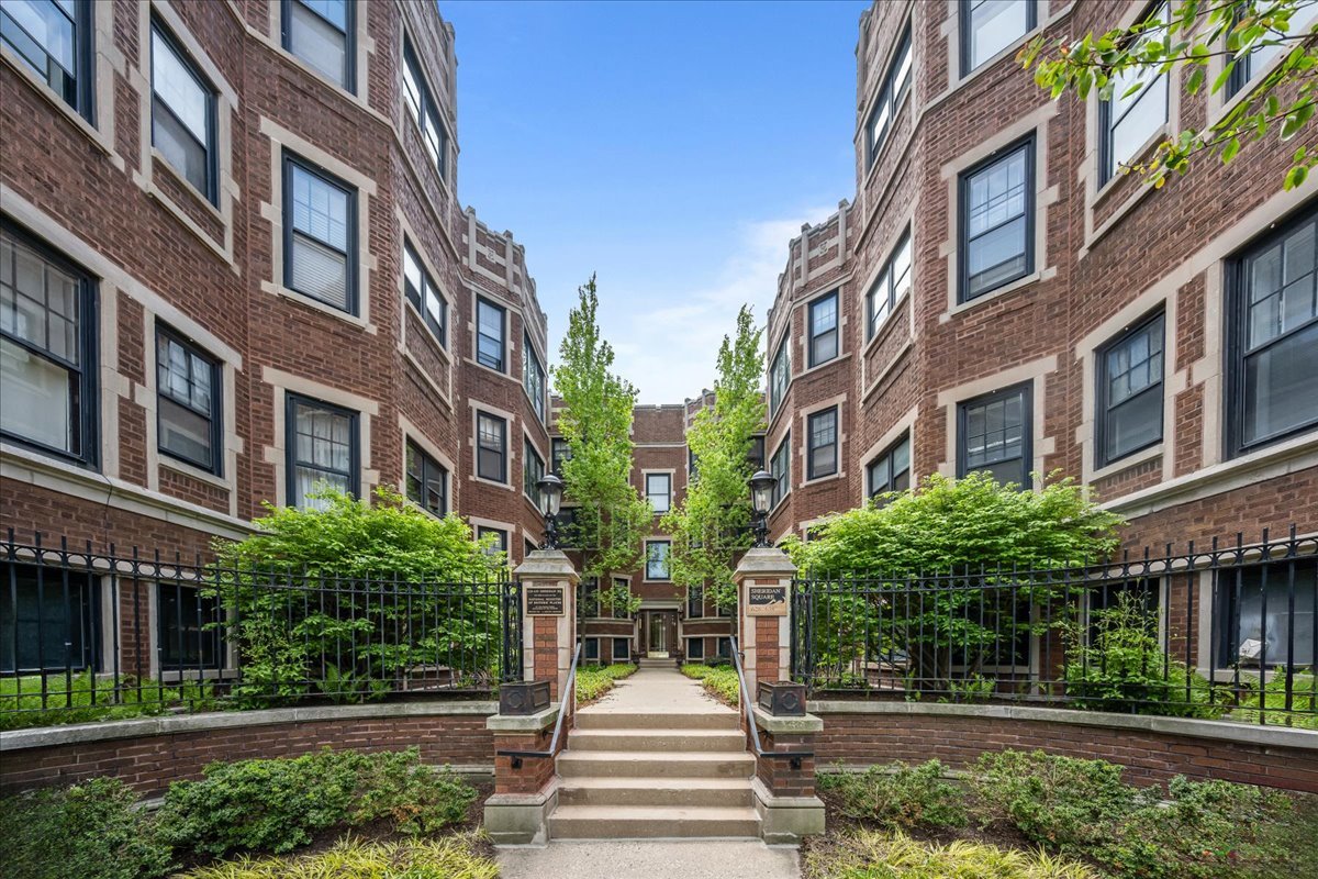 632 Sheridan Square 1