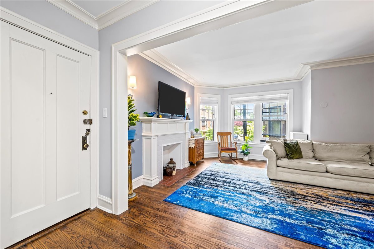 632 Sheridan Square 1
