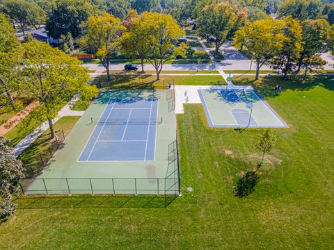 Tiny photo for 1817 E Maya Lane, Mount Prospect, IL 60056 (MLS # 12487550)