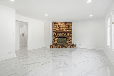 Tiny photo for 1817 E Maya Lane, Mount Prospect, IL 60056 (MLS # 12487550)