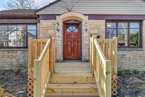 Tiny photo for 537 Saint George Street, Ottawa, IL 61350 (MLS # 12589424)