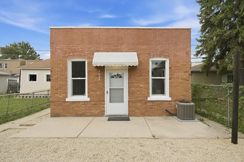 MLS: 12752128