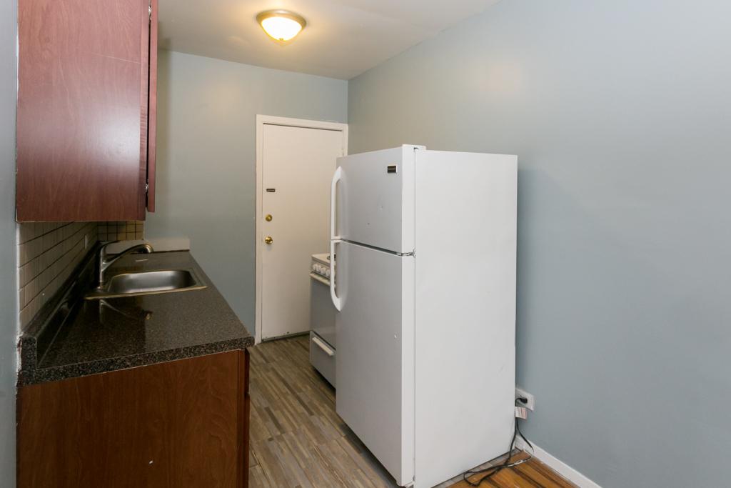 4515 N Malden Street 3C