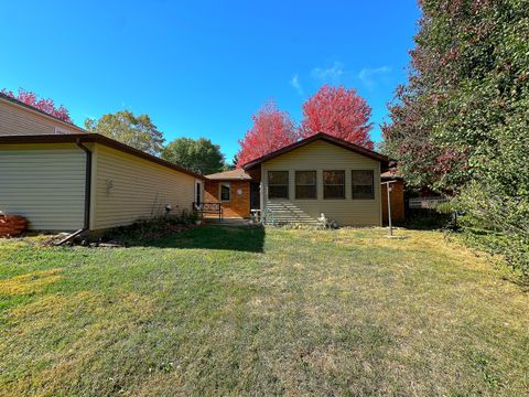 Tiny photo for 907 S Park Street, Streator, IL 61364 (MLS # 12505834)