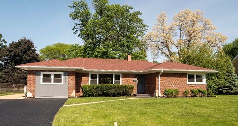 Photo of 10815 S 71st Court, Worth, IL 60482 (MLS # 12655713)