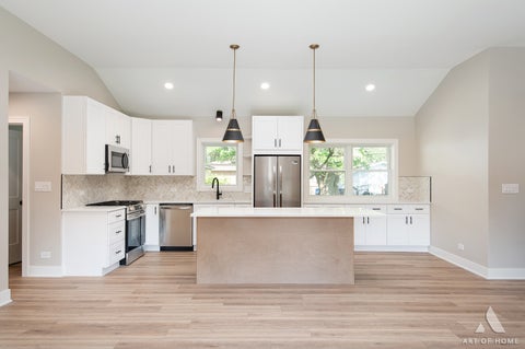 Tiny photo for 10815 S 71st Court, Worth, IL 60482 (MLS # 12655713)