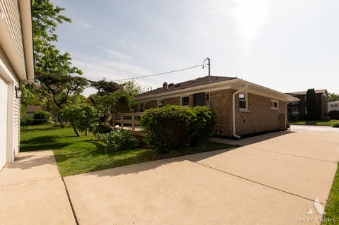 Tiny photo for 10815 S 71st Court, Worth, IL 60482 (MLS # 12655713)