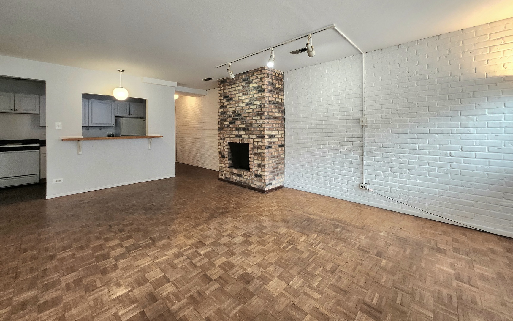 1255 W Belden Avenue 05A