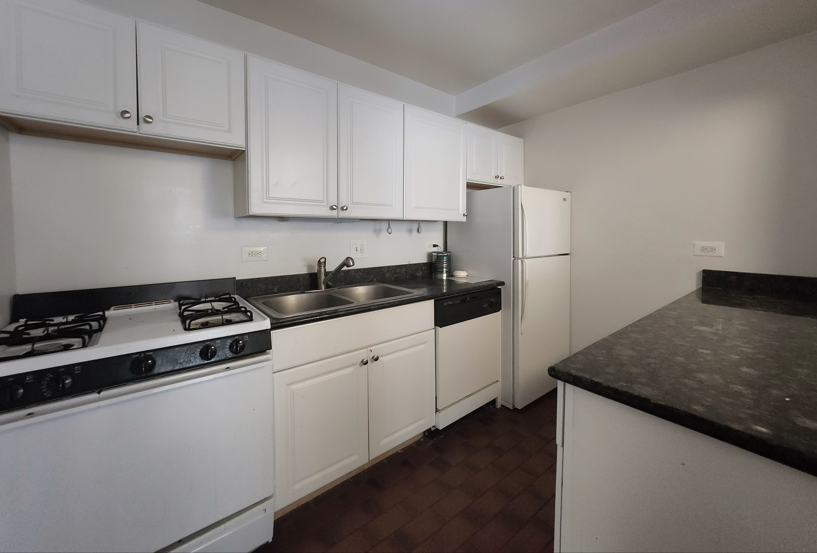 1255 W Belden Avenue 05A