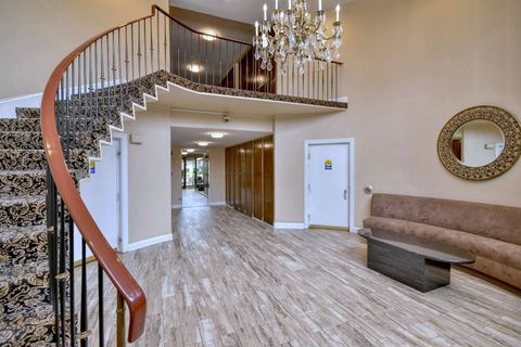 Tiny photo for 190 S Wood Dale Road #902, Wood Dale, IL 60191 (MLS # 12546483)