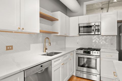 Tiny photo for 933 W VAN BUREN Street #508, Chicago, IL 60607 (MLS # 12559154)