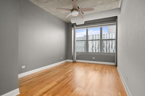 Tiny photo for 933 W VAN BUREN Street #508, Chicago, IL 60607 (MLS # 12559154)