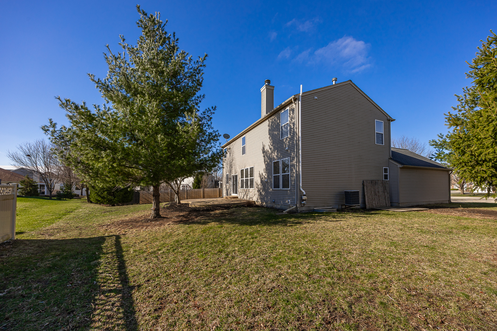 6 CATALPA Court