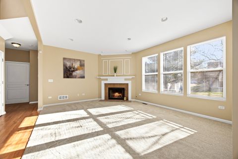 Tiny photo for 6 CATALPA Court, Bolingbrook, IL 60490 (MLS # 12604325)