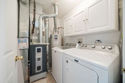 Tiny photo for 315 Thornwood Way #B, South Elgin, IL 60177 (MLS # 12598267)