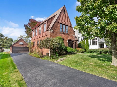 Tiny photo for 4910 Grand Avenue, Western Springs, IL 60558 (MLS # 12778312)