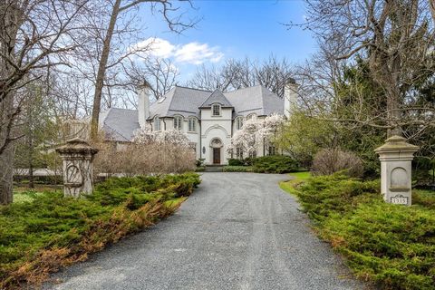 1315 Abington Cambs Drive Lake Forest IL 60045