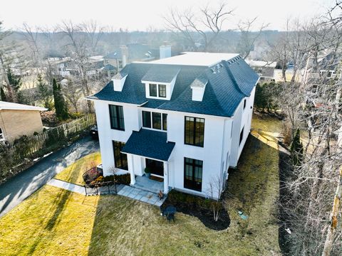 1112 Sheridan Road Wilmette IL 60091