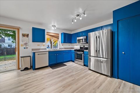 Tiny photo for 1296 Yellowpine Drive, Aurora, IL 60506 (MLS # 12508318)