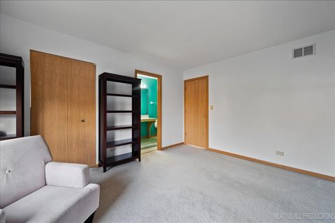 Tiny photo for 1296 Yellowpine Drive, Aurora, IL 60506 (MLS # 12508318)