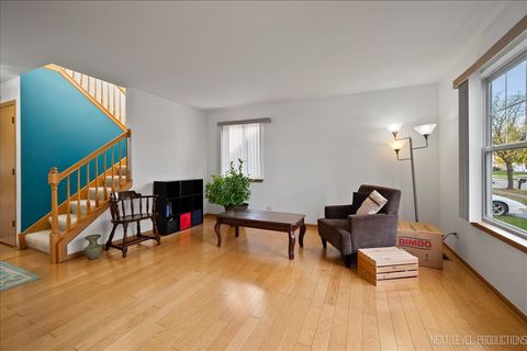 Tiny photo for 1296 Yellowpine Drive, Aurora, IL 60506 (MLS # 12508318)