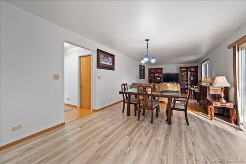 Tiny photo for 1296 Yellowpine Drive, Aurora, IL 60506 (MLS # 12508318)