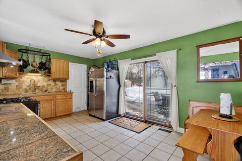 Tiny photo for 2550 Garden Court, Joliet, IL 60435 (MLS # 12517041)