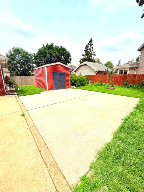 Tiny photo for 186 N Du Bois Avenue, Elgin, IL 60123 (MLS # 12692707)