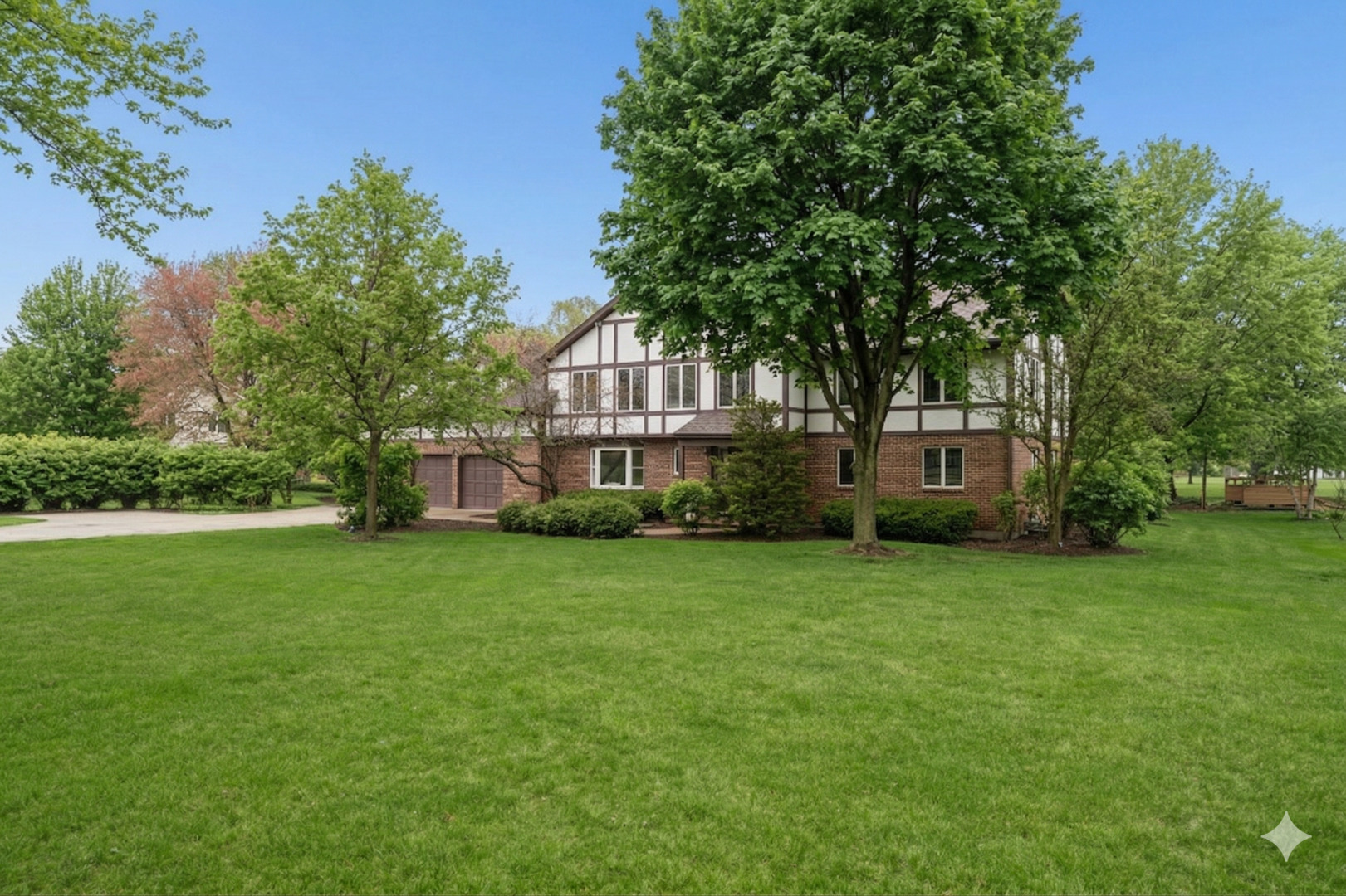 21839 Cambridge Drive