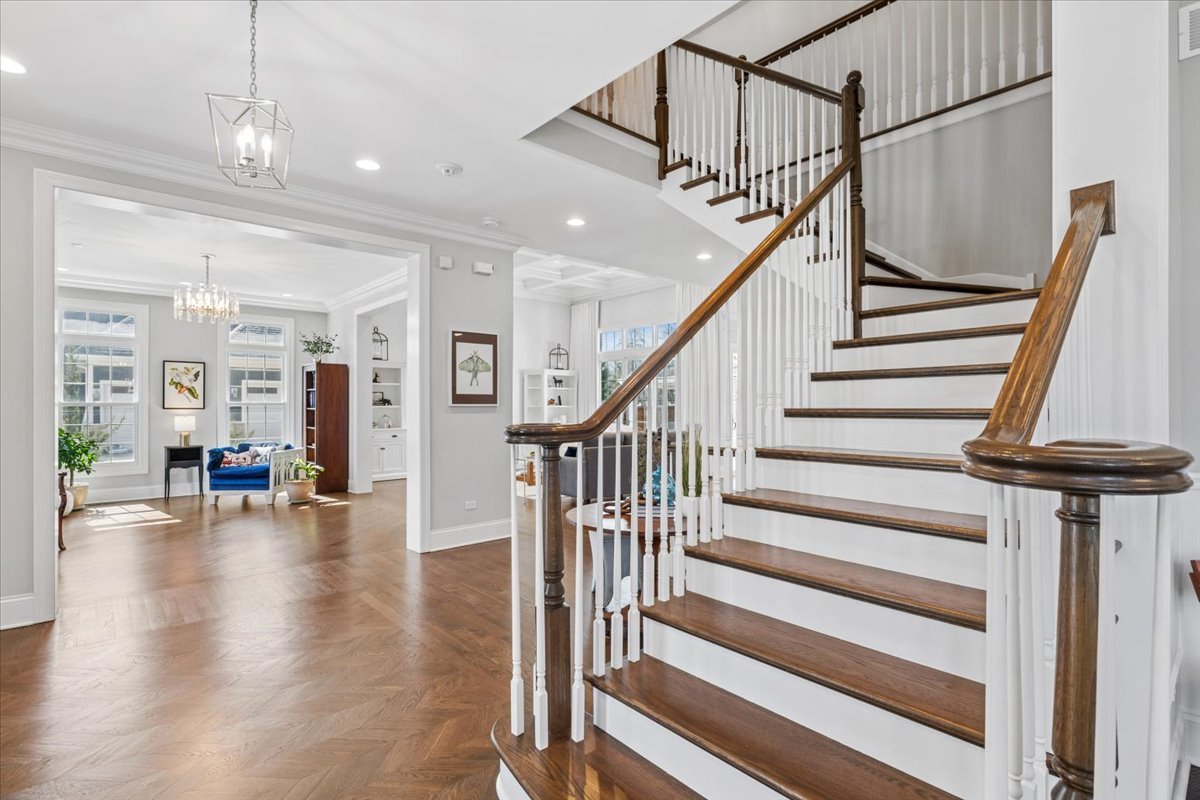 1024 Prairie Lawn Road