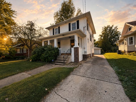 Tiny photo for 202 Dawson Avenue, Rockford, IL 61107 (MLS # 12754317)