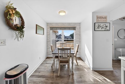 Tiny photo for 3728 Pebble Creek, McHenry, IL 60050 (MLS # 12575798)