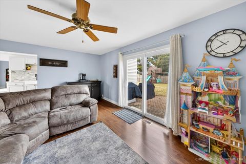 Tiny photo for 3728 Pebble Creek, McHenry, IL 60050 (MLS # 12575798)