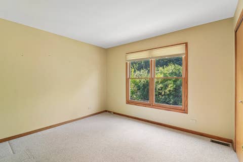 Tiny photo for 322 Chesapeake Lane, Bloomingdale, IL 60108 (MLS # 12727445)