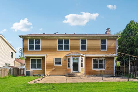 Tiny photo for 322 Chesapeake Lane, Bloomingdale, IL 60108 (MLS # 12727445)