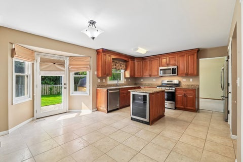 Tiny photo for 322 Chesapeake Lane, Bloomingdale, IL 60108 (MLS # 12727445)