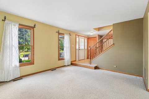 Tiny photo for 322 Chesapeake Lane, Bloomingdale, IL 60108 (MLS # 12727445)