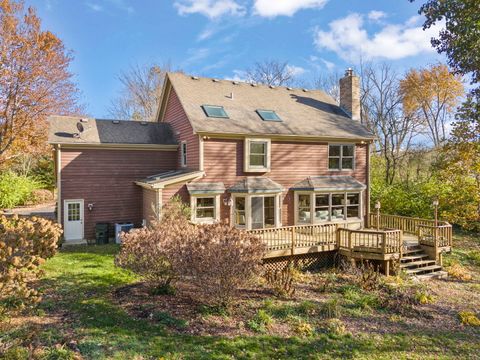 Tiny photo for Warrenville, IL 60555 (MLS # 12518024)